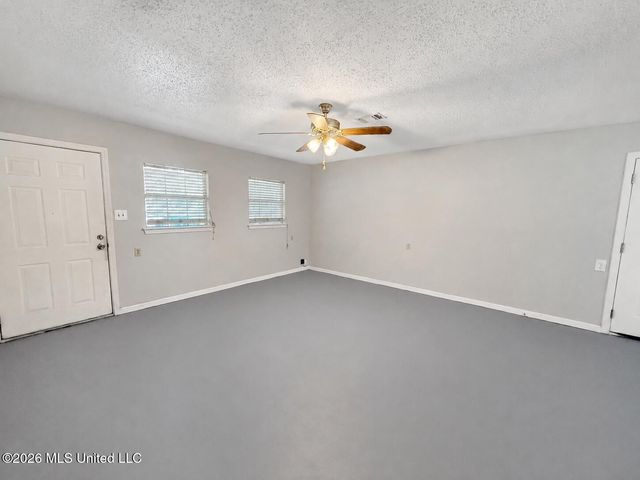 7026 W Forrest Street, Bay Saint Louis, MS 39520