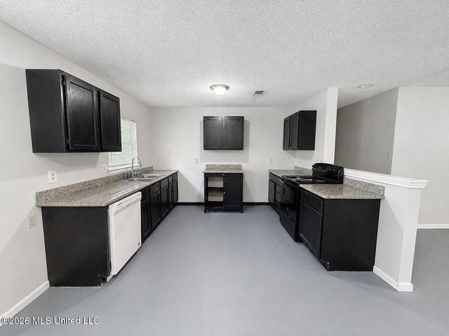7026 W Forrest Street, Bay Saint Louis, MS 39520