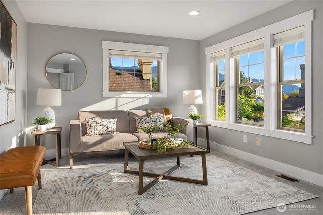 2989 NE Davis Loop, Issaquah, WA 98029