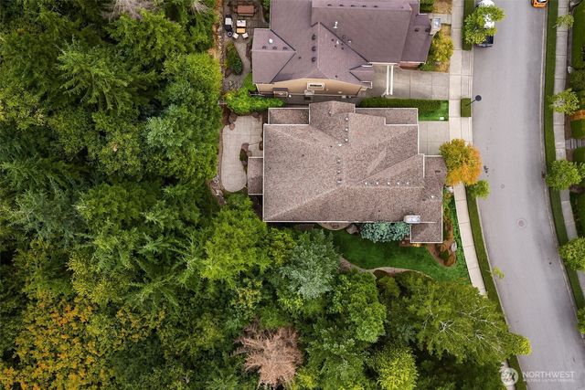 2989 NE Davis Loop, Issaquah, WA 98029