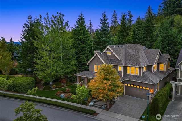 2989 NE Davis Loop, Issaquah, WA 98029