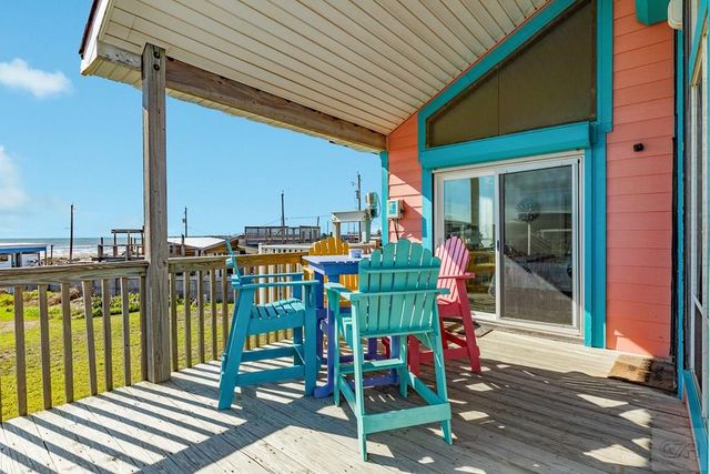4405 Antigua, Galveston, TX 77554