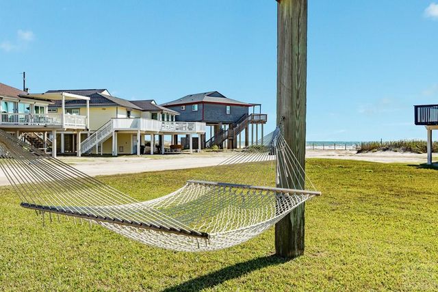 4405 Antigua, Galveston, TX 77554