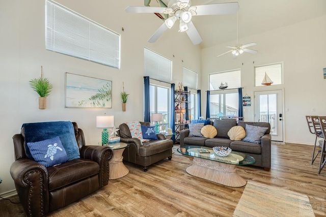 4405 Antigua, Galveston, TX 77554