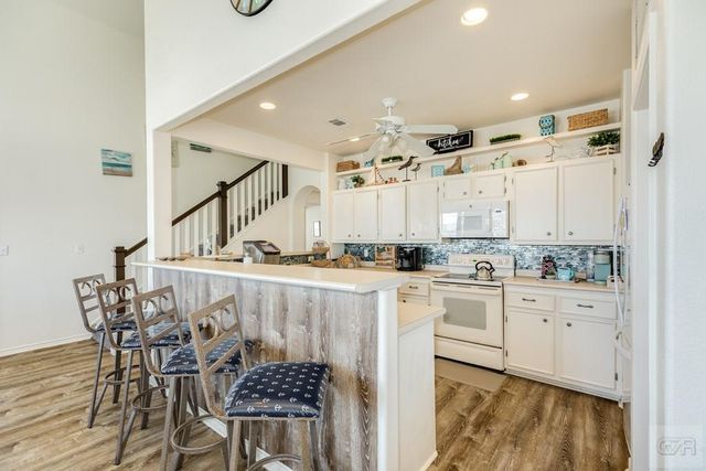 4405 Antigua, Galveston, TX 77554