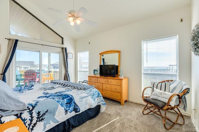 4405 Antigua, Galveston, TX 77554