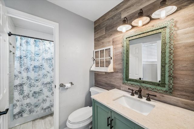 1213 E Brown Lane, Deer Park, TX 77536