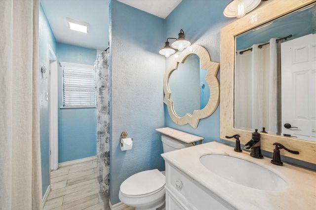 1213 E Brown Lane, Deer Park, TX 77536