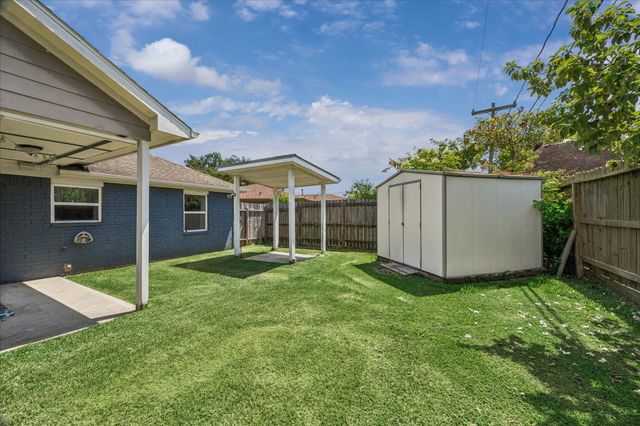 1213 E Brown Lane, Deer Park, TX 77536
