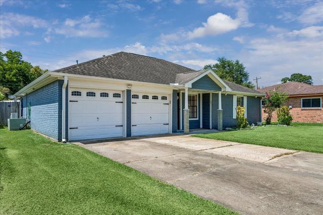1213 E Brown Lane, Deer Park, TX 77536