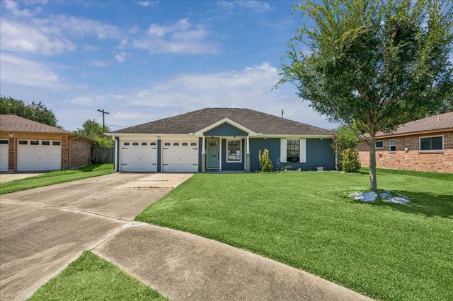 1213 E Brown Lane, Deer Park, TX 77536