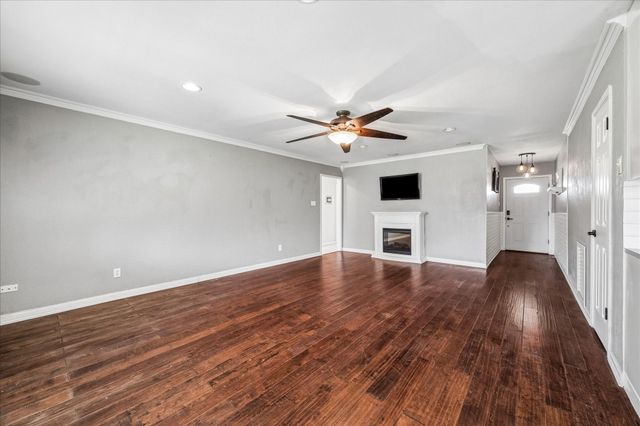1213 E Brown Lane, Deer Park, TX 77536