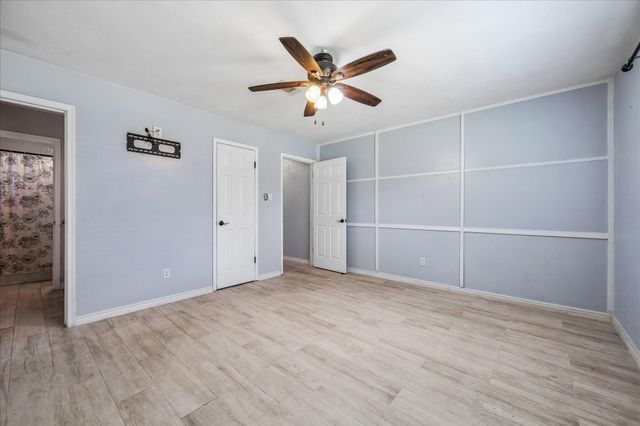 1213 E Brown Lane, Deer Park, TX 77536