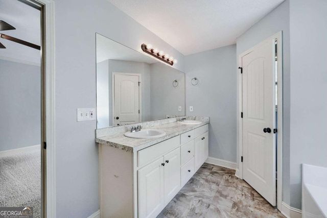 220 Betty Ann Lane, Covington, GA 30016