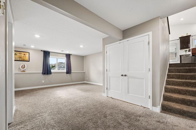 11232 Pierce Street NE, Blaine, MN 55434