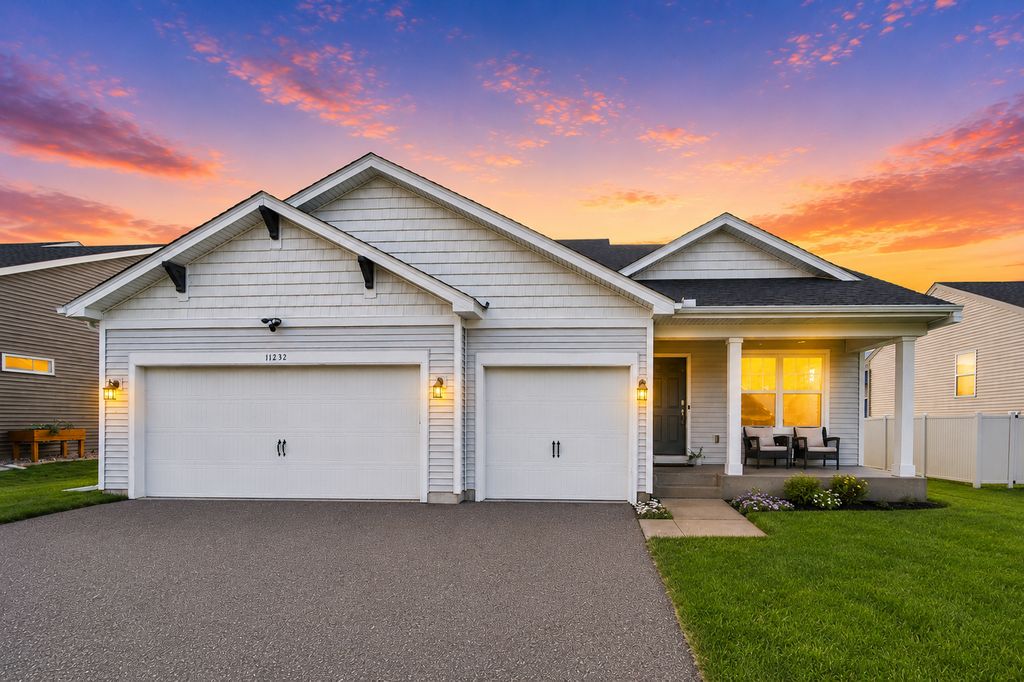 11232 Pierce Street NE, Blaine, MN 55434