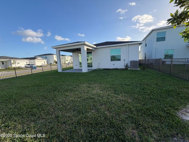 1919 Croft Inlet Drive NW, Palm Bay, FL 32907