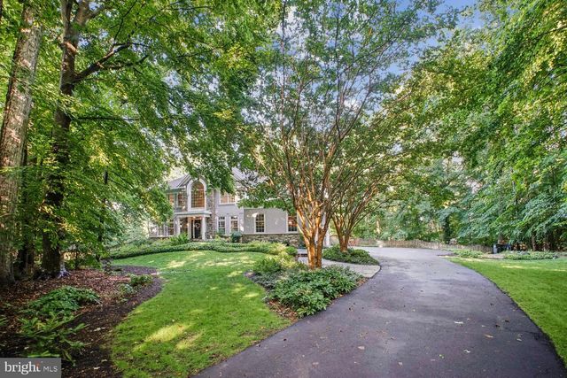 8615 HAMPTON WAY, Fairfax Station, VA 22039