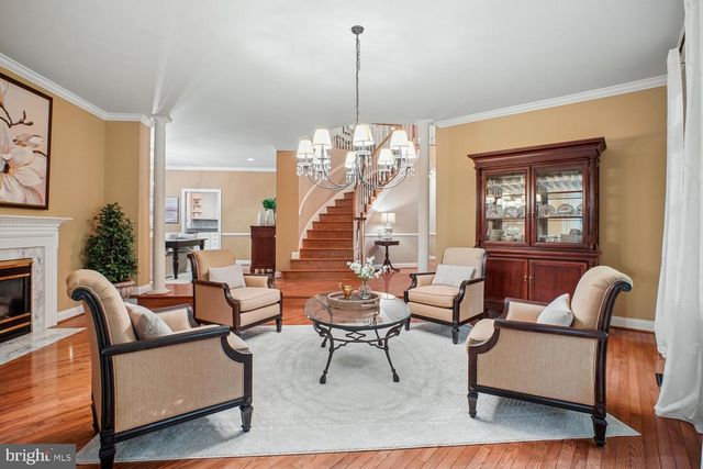 8615 HAMPTON WAY, Fairfax Station, VA 22039