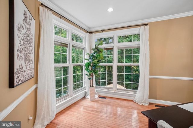8615 HAMPTON WAY, Fairfax Station, VA 22039