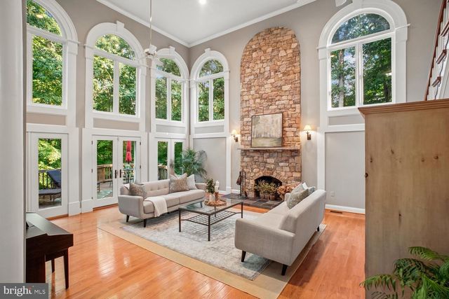 8615 HAMPTON WAY, Fairfax Station, VA 22039