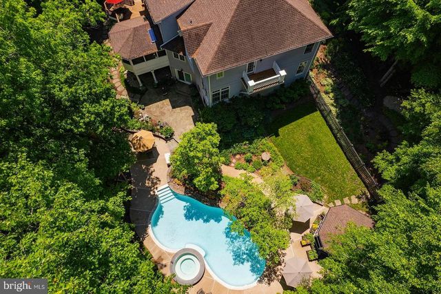 8615 HAMPTON WAY, Fairfax Station, VA 22039