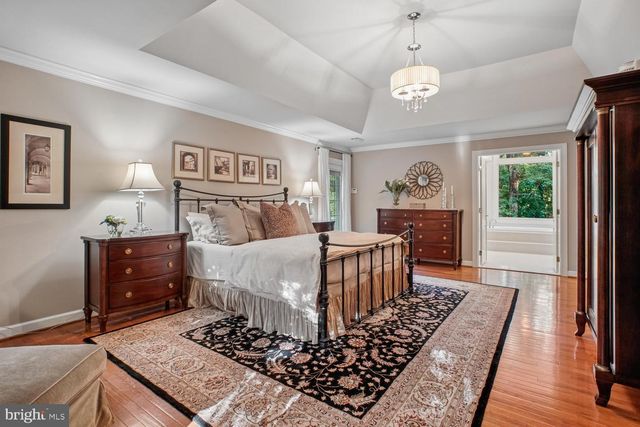 8615 HAMPTON WAY, Fairfax Station, VA 22039