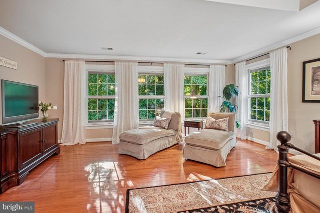 8615 HAMPTON WAY, Fairfax Station, VA 22039