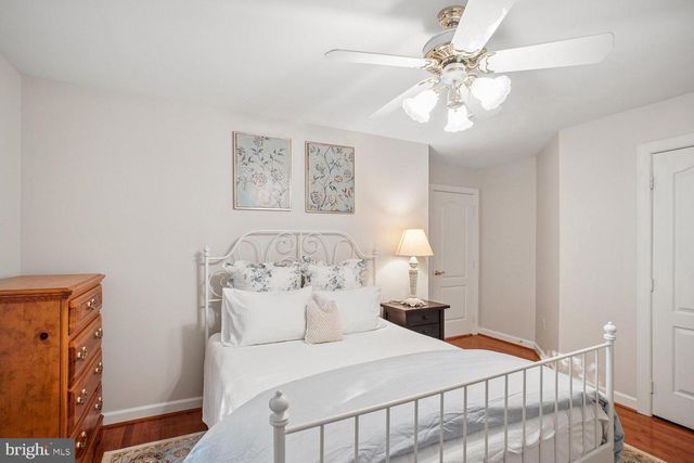 8615 HAMPTON WAY, Fairfax Station, VA 22039