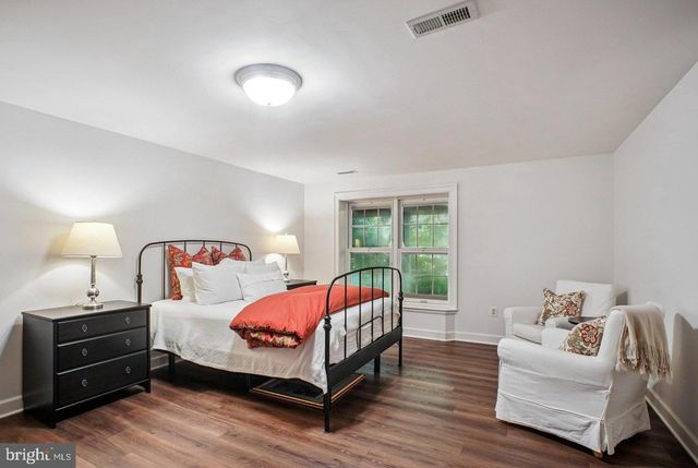 8615 HAMPTON WAY, Fairfax Station, VA 22039
