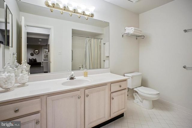 8615 HAMPTON WAY, Fairfax Station, VA 22039
