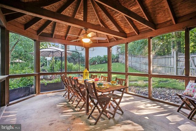 8615 HAMPTON WAY, Fairfax Station, VA 22039
