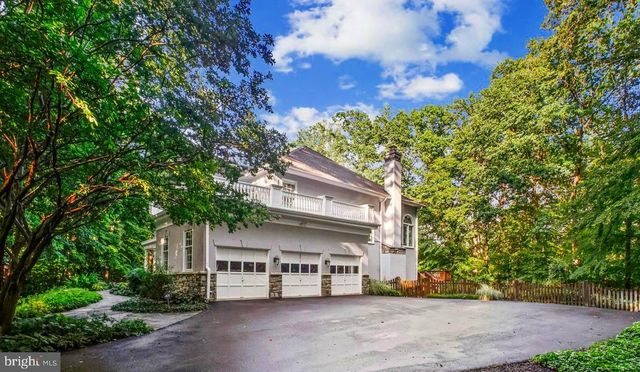 8615 HAMPTON WAY, Fairfax Station, VA 22039