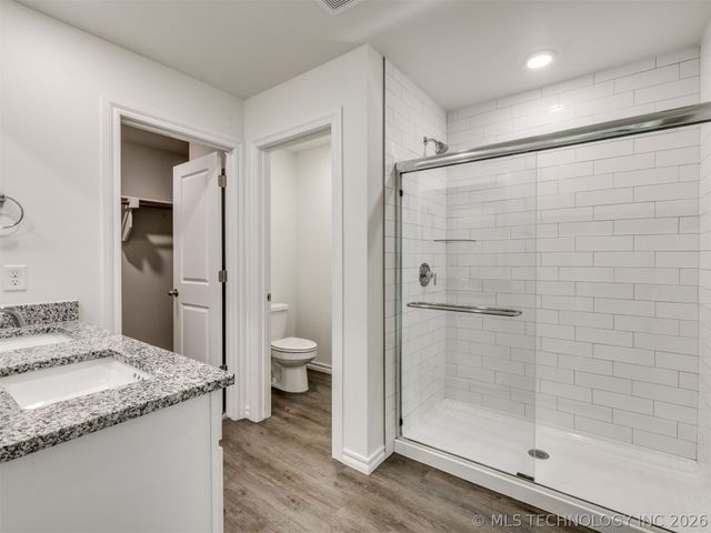 7030 E 155th Place S, Bixby, OK 74008