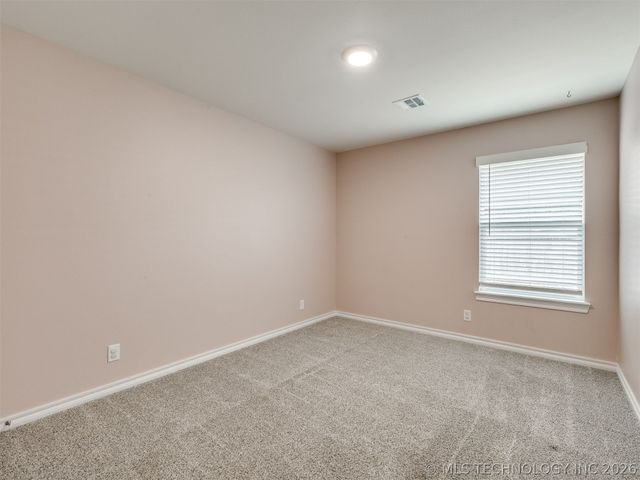 7030 E 155th Place S, Bixby, OK 74008