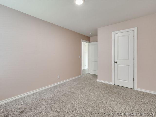 7030 E 155th Place S, Bixby, OK 74008