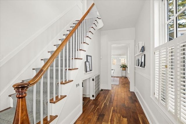 19 Wood St, Hopkinton, MA 01748