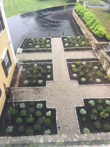 19 Wood St, Hopkinton, MA 01748