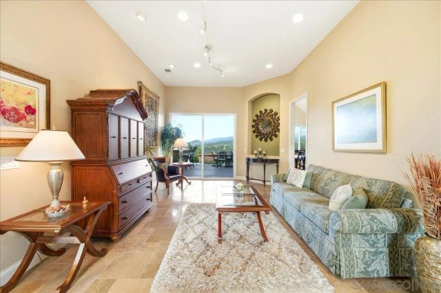 11568 Minneola Cir, Valley Center, CA 92082