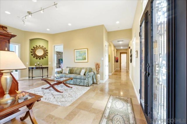 11568 Minneola Cir, Valley Center, CA 92082