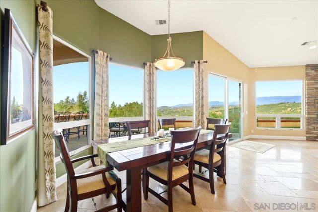 11568 Minneola Cir, Valley Center, CA 92082