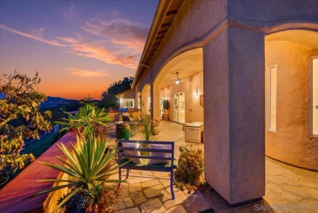 11568 Minneola Cir, Valley Center, CA 92082