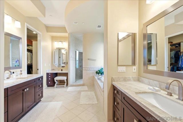 11568 Minneola Cir, Valley Center, CA 92082