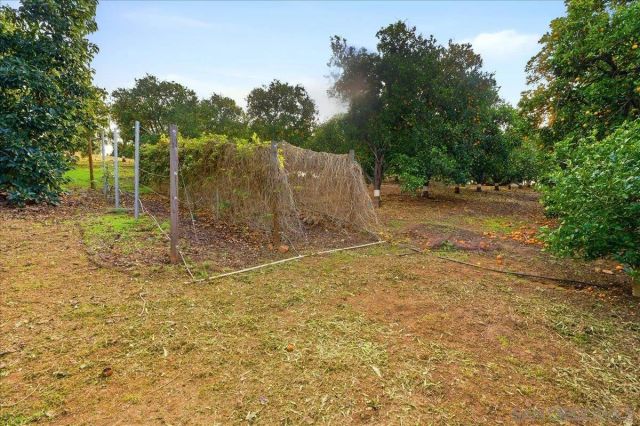 11568 Minneola Cir, Valley Center, CA 92082