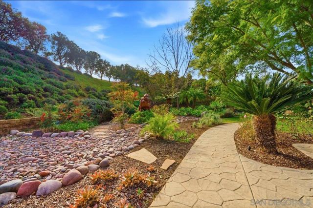 11568 Minneola Cir, Valley Center, CA 92082