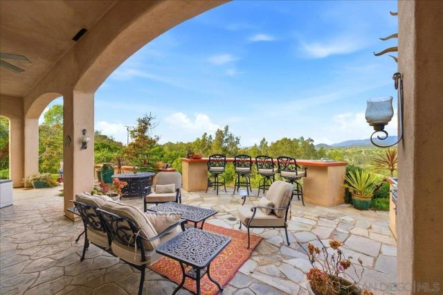 11568 Minneola Cir, Valley Center, CA 92082