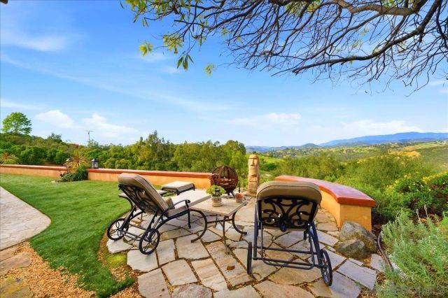 11568 Minneola Cir, Valley Center, CA 92082