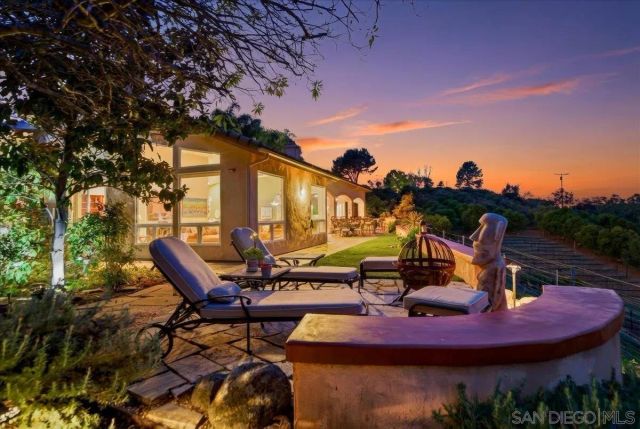 11568 Minneola Cir, Valley Center, CA 92082