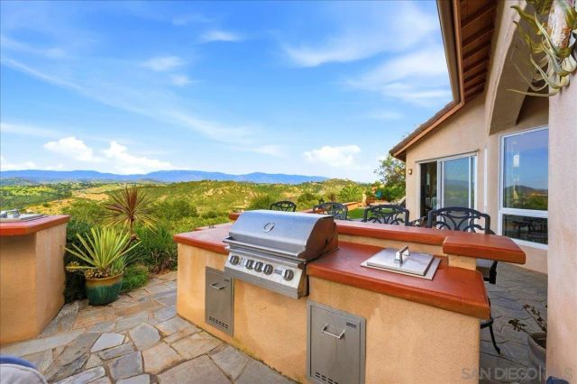 11568 Minneola Cir, Valley Center, CA 92082