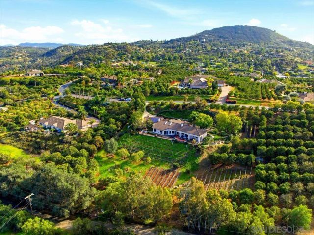 11568 Minneola Cir, Valley Center, CA 92082